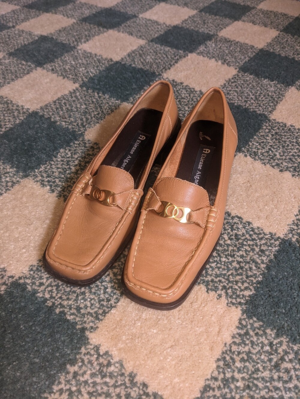 Vintage Etienne Aigner All Leather Tan Camel Square Toe Low Heel Loafers Sz 5.5